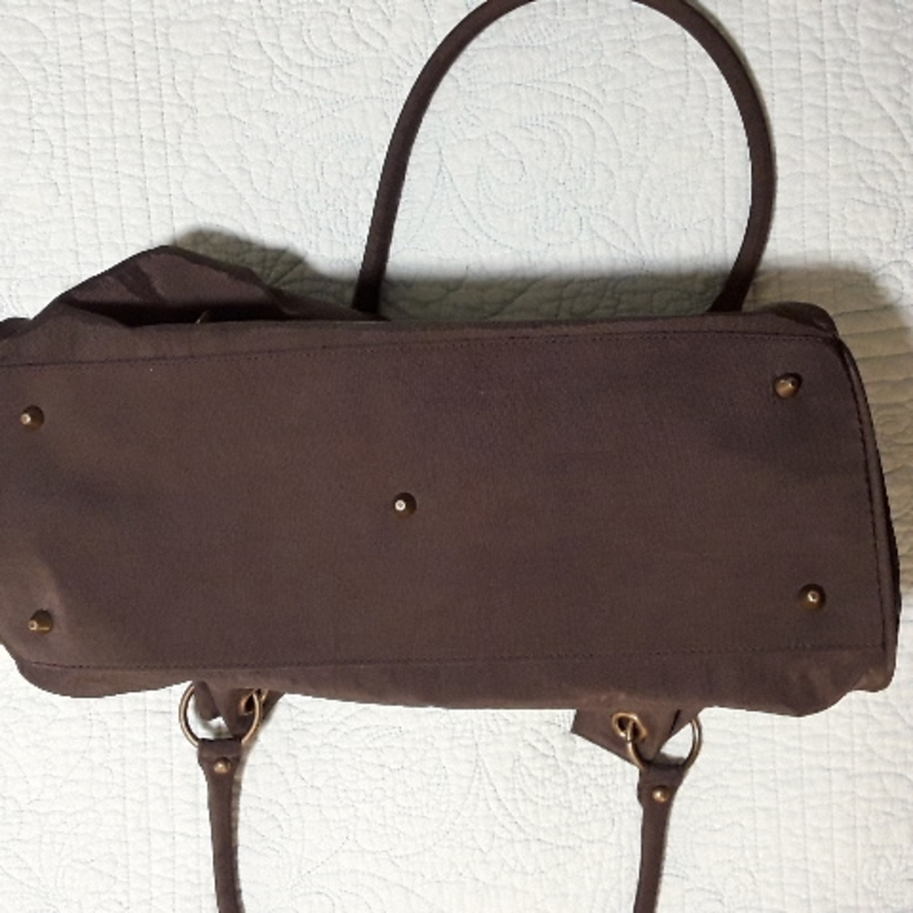 Larg Baggallini purse ,never worn no tags ,Pet free smoke free home. - Picture 4 of 5